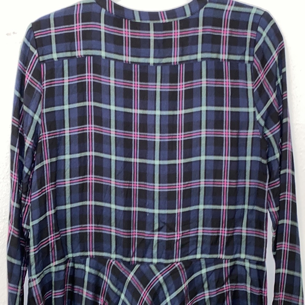 Lucky Brand Blue Plaid Tunic W/ Peplum Back, Popover Button Long Sleeve blouse - Picture 7 of 7